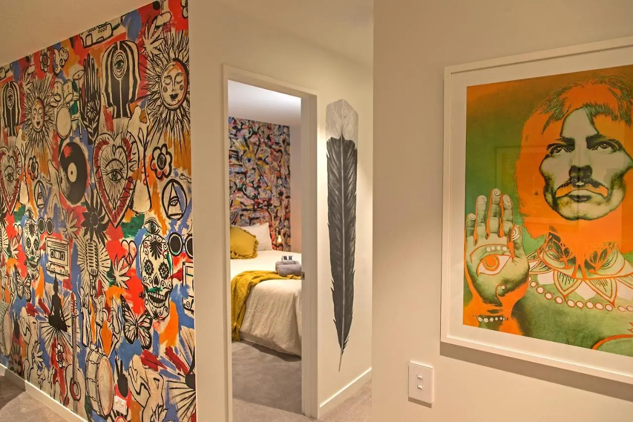 Funk In The City - Luxury Laneway Apartment With Single Garage Christchurch 0*,