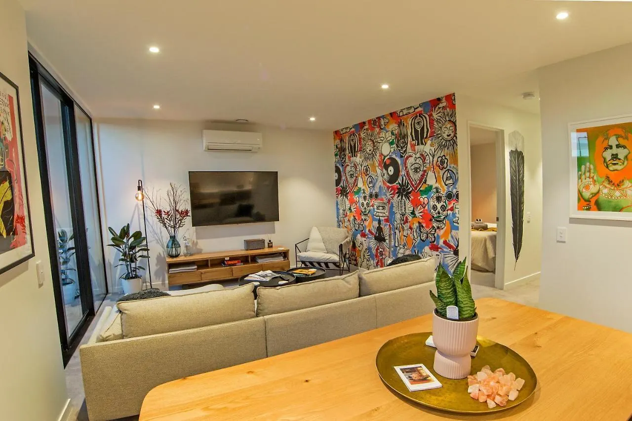 Funk In The City - Luxury Laneway Apartment With Single Garage Christchurch